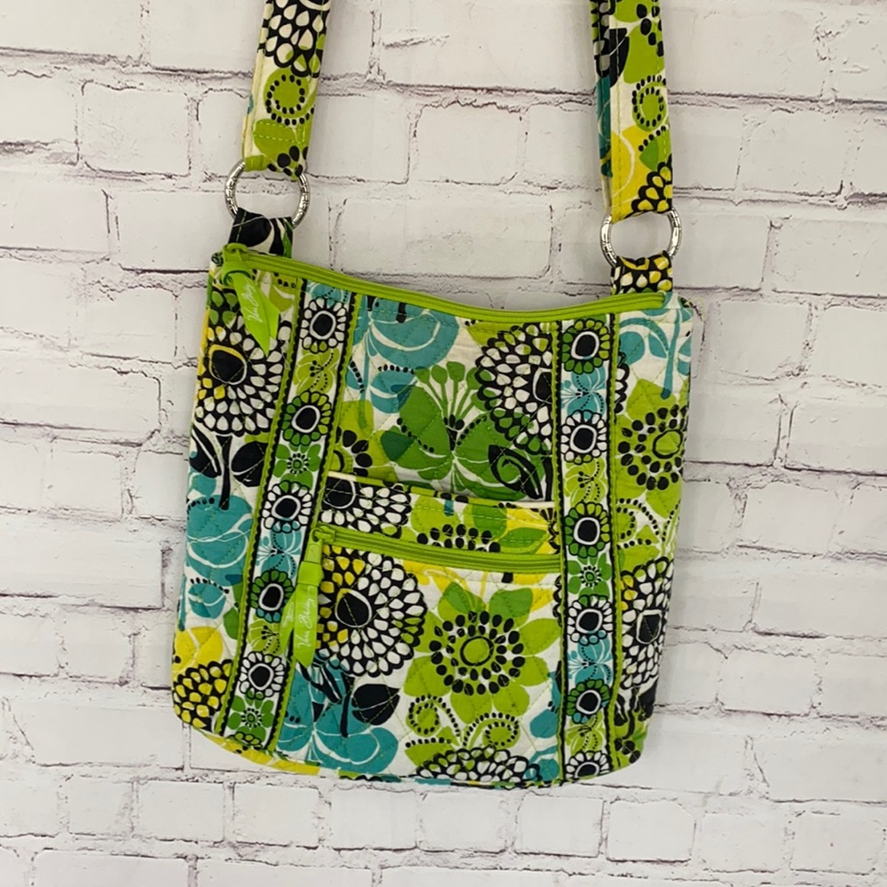 Very Bradley retired pattern crossbody purse